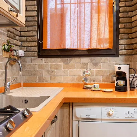 Lejlighed Nest - Suna - - 50m Dal - Wi-fi Verbania